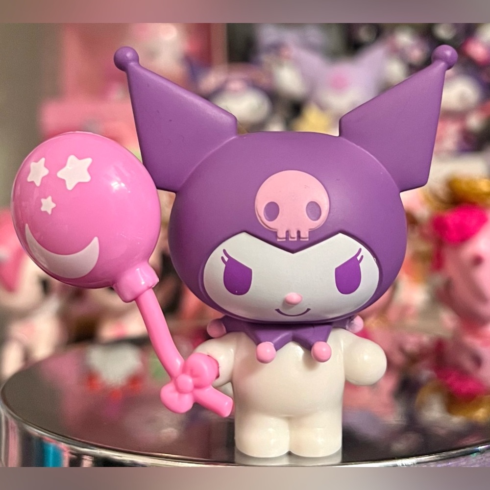 Sanrio Kuromi with Balloon C-KU017 Collectible Mini Figure